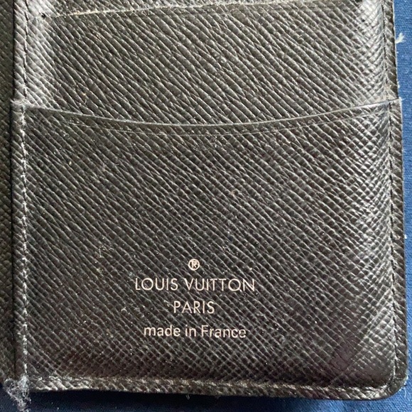 Authentic Louis Vuitton wallet - Picture 7 of 7